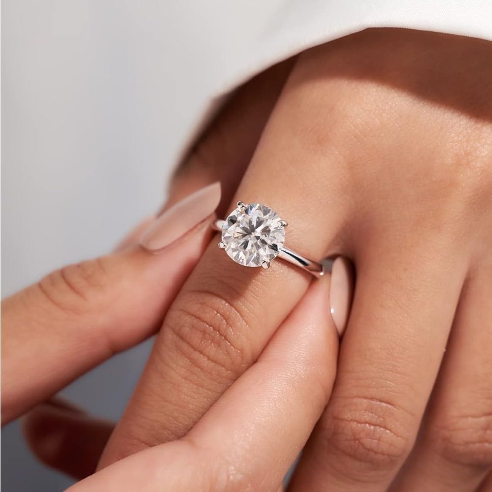 4 Carat Moissanite Diamond Ring